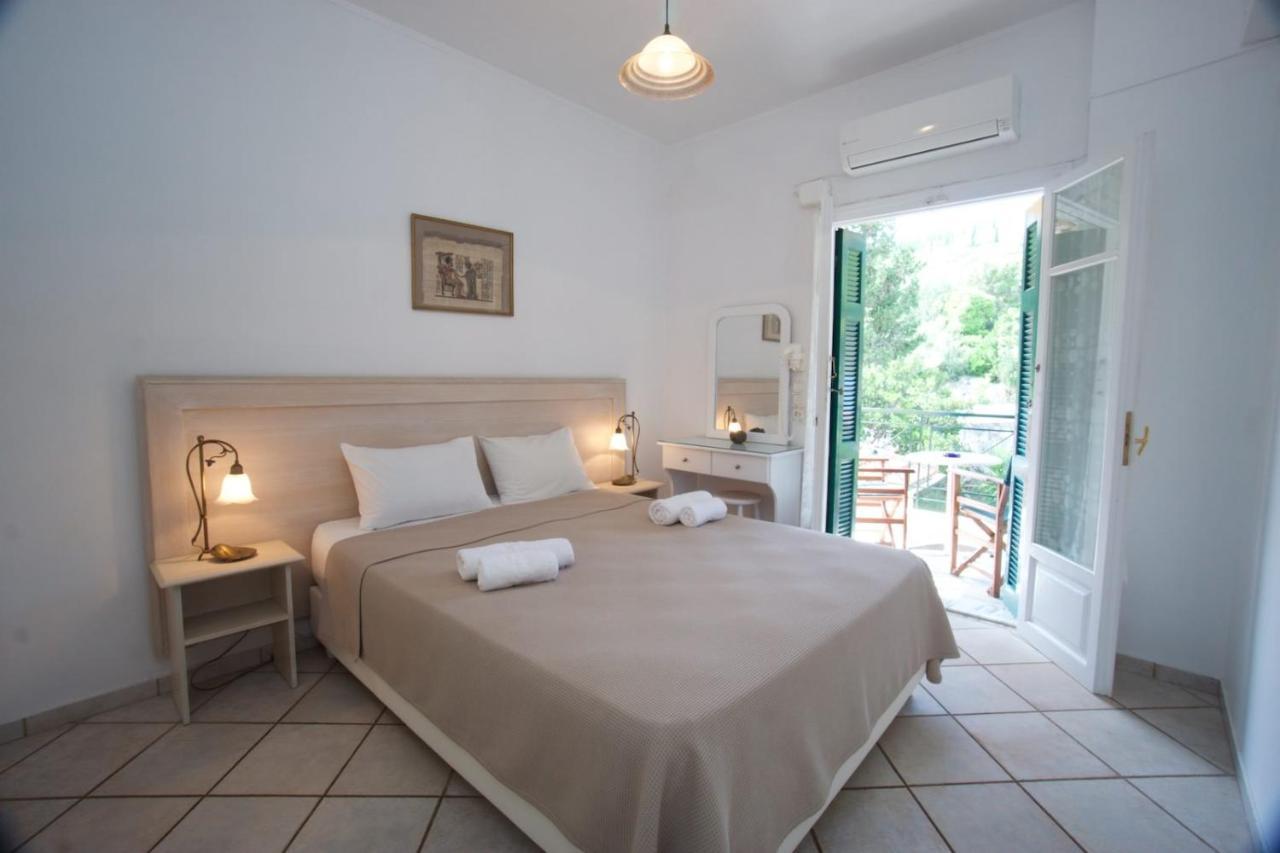 Panorama Apartments Fiscardo Фискардон Экстерьер фото