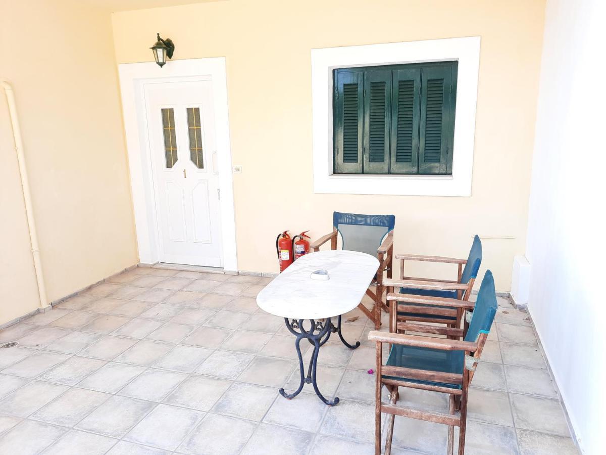 Panorama Apartments Fiscardo Фискардон Экстерьер фото